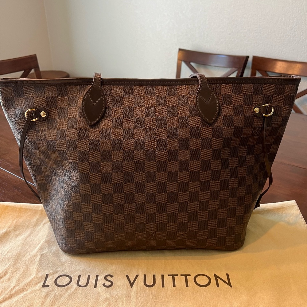 Louis Vuitton Neverfull MM